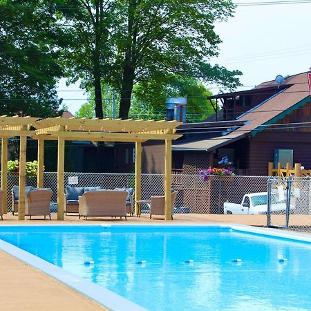 Motel Montreal Lake George Dış mekan fotoğraf