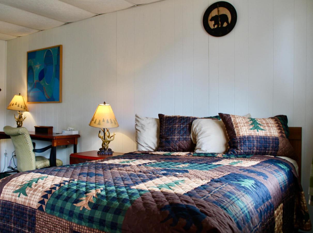 Motel Montreal Lake George Dış mekan fotoğraf