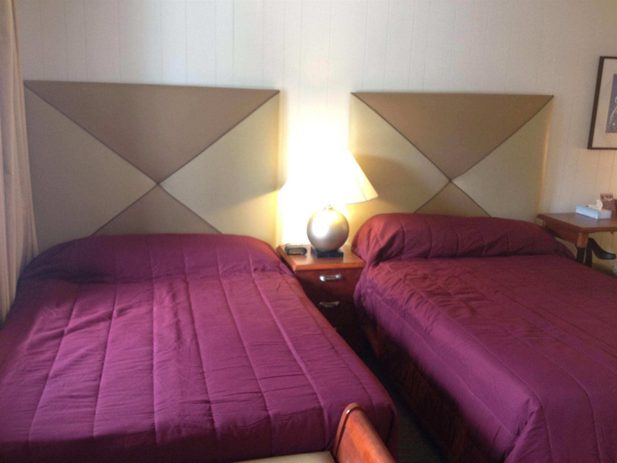 Motel Montreal Lake George Dış mekan fotoğraf