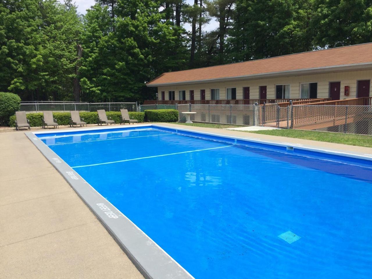 Motel Montreal Lake George Dış mekan fotoğraf